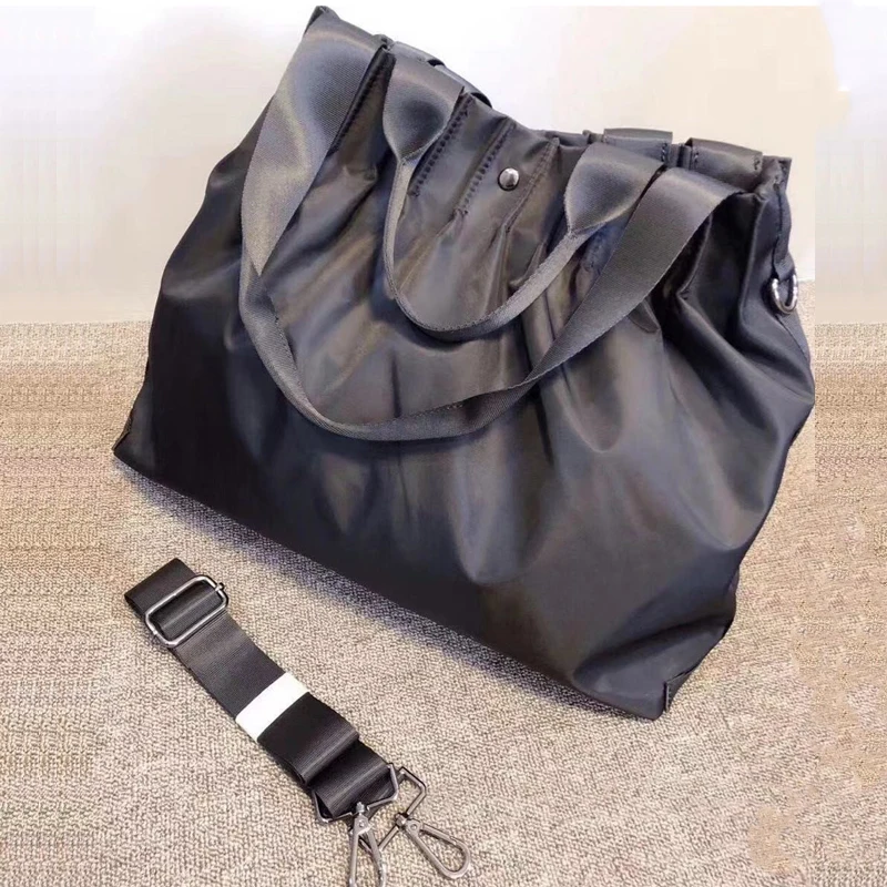 Женская сумка на шнурке дизайнерская плиссированная через плечо с пряжкой