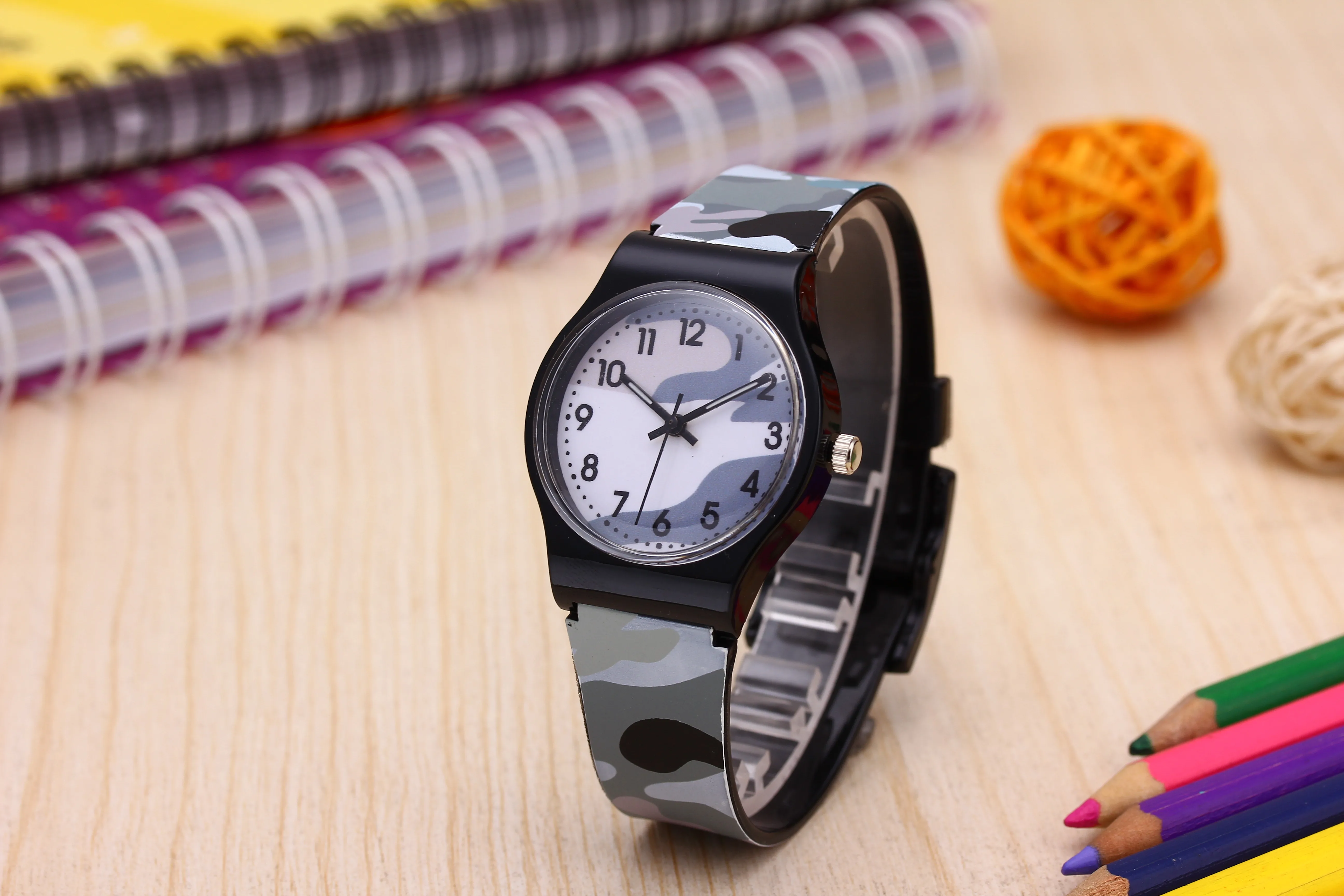 

Fashion Children's Watches Girls Boys Camouflage Bracelet Sport Wristwatch For Girls Kids Dress Hot montre enfant