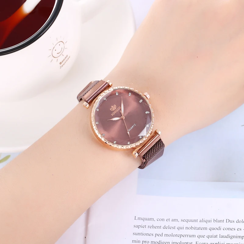 2020 новые модные женские часы минимализм бриллиантовый циферблат сетка магнит Starp