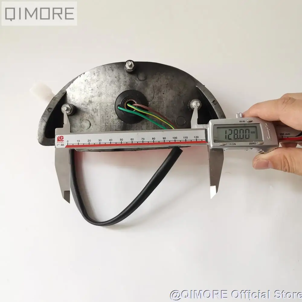 Задсветильник рь для скутера спортивный задний фонарь Roketa Bahama Sunl VIP Future Champion Baja