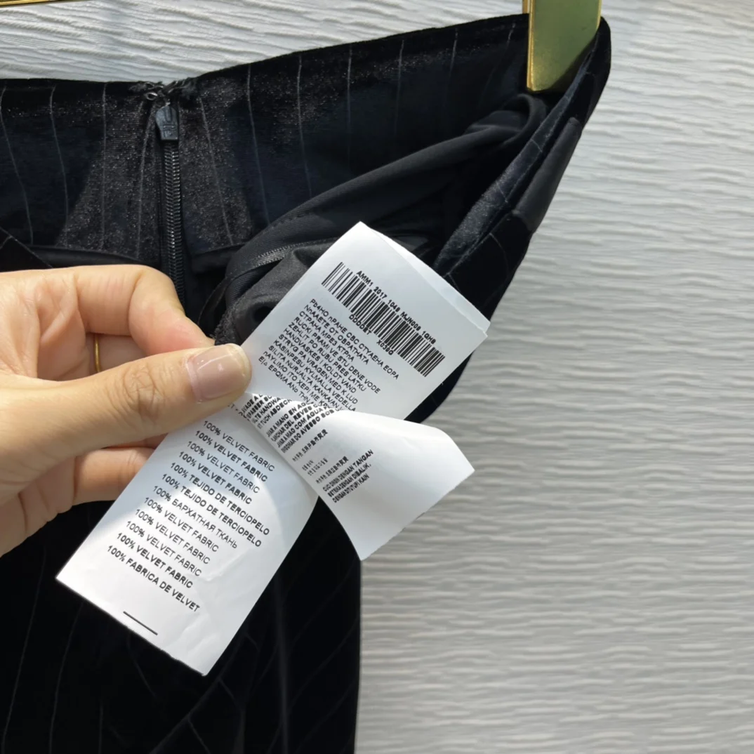 

Striped Print Black Velvet Pants for Women Side Spliced Design Suit Pants Luxury Brand 3D Cut High Waist Slim Pants Autumn 2021