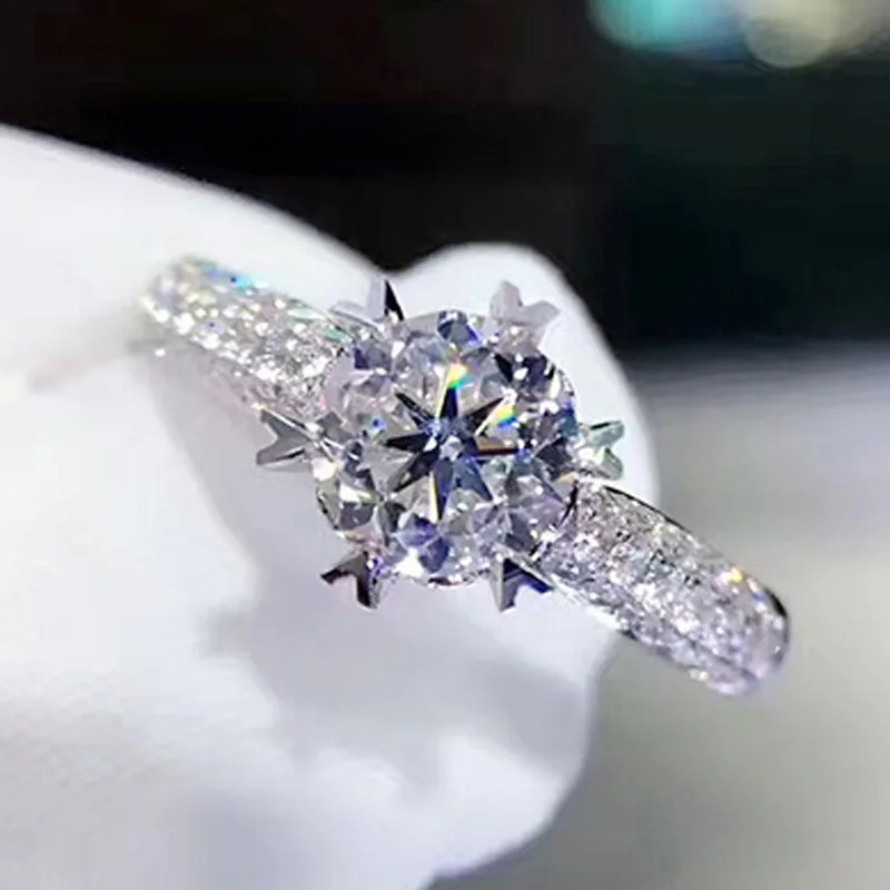 

Solid 925 SliverColor VS1 Diamond Ring for Women 2 Carat Dainty Cirle Anillos De Bizuteria Gemstone 925 Jewelry Ring Box