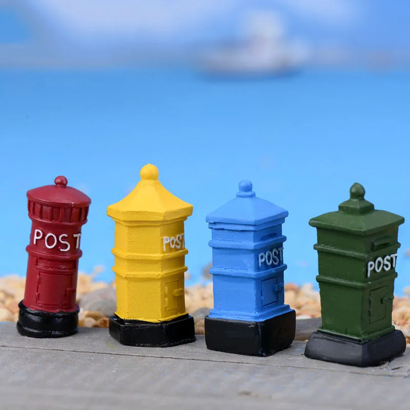 

4PCS Resin Crafts Mailbox Model Postbox Mini Ornament Micro Landscape Decoration Fairy Garden Miniatures Home Succulents Decor