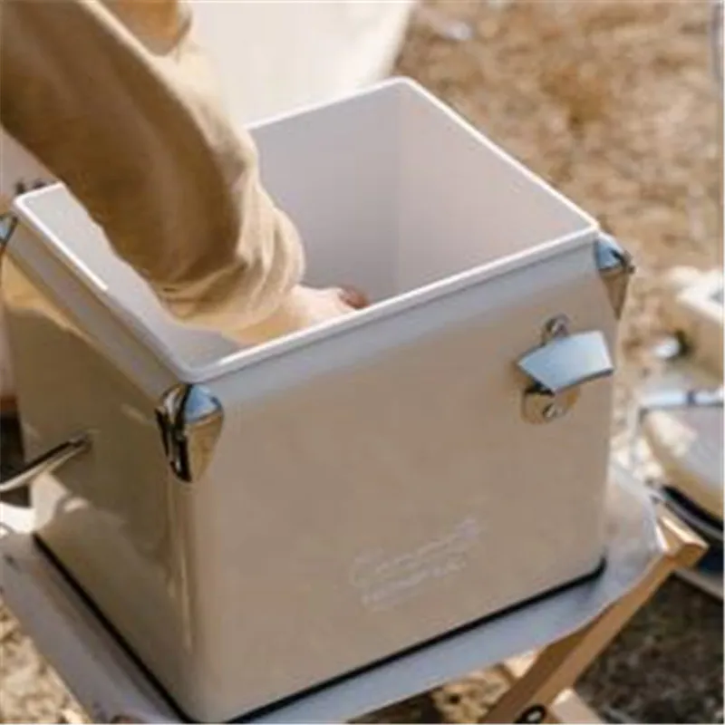 

Newest Outdoor Portable Portable Incubator Refrigerated Car Camping Food Ice Cube Fresh-keeping Box Ice bucket