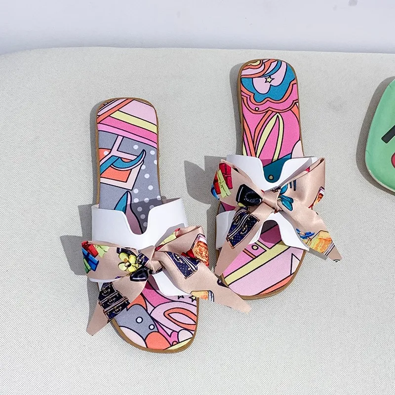 Женские блестящие босоножки с жемчугом летние женские на высоком каблуке