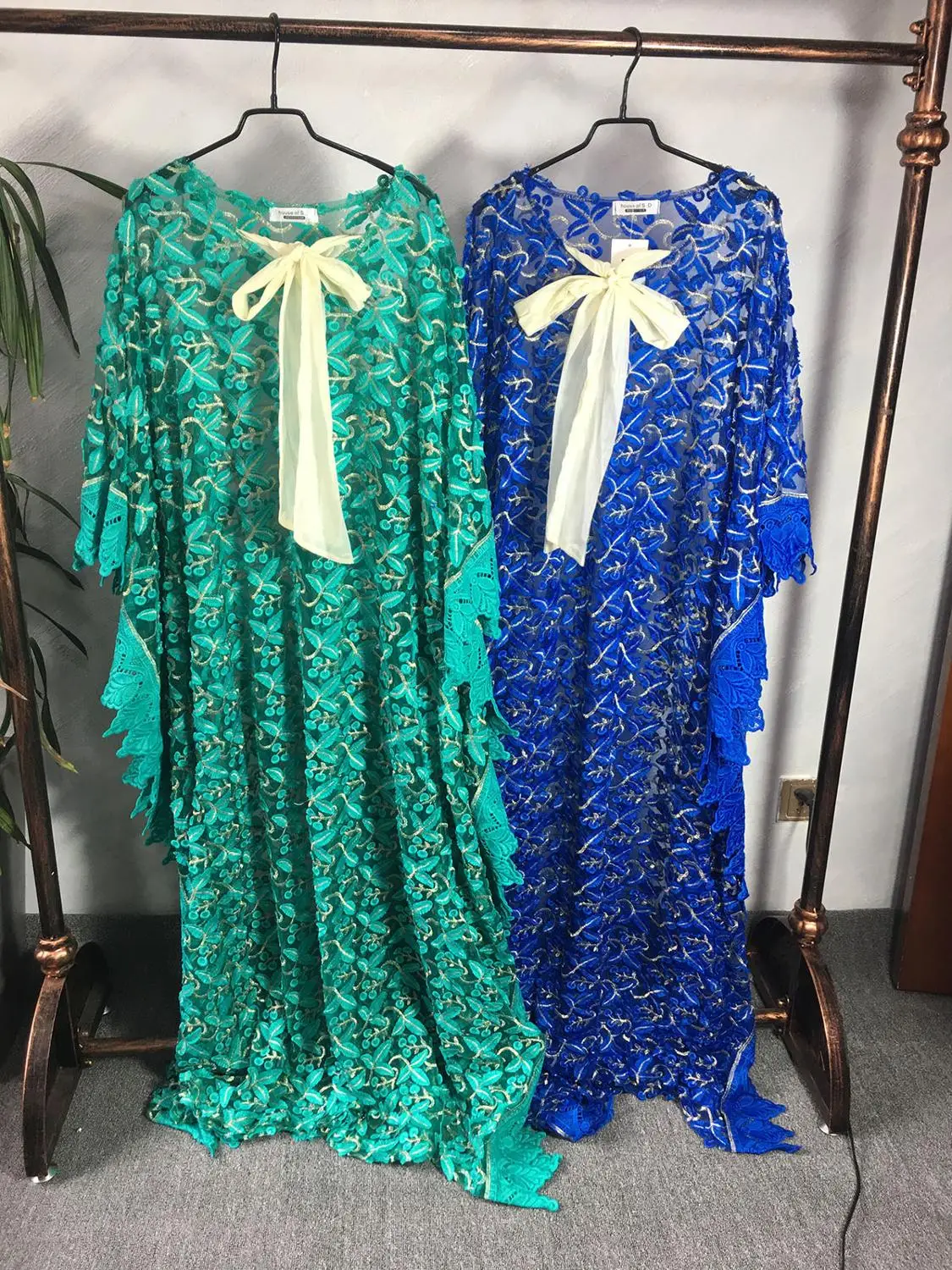 Flower Lace Embroidery Loose Round Neck Bat Sleeve Muslim Gown African Women clothes African dress ROM80197