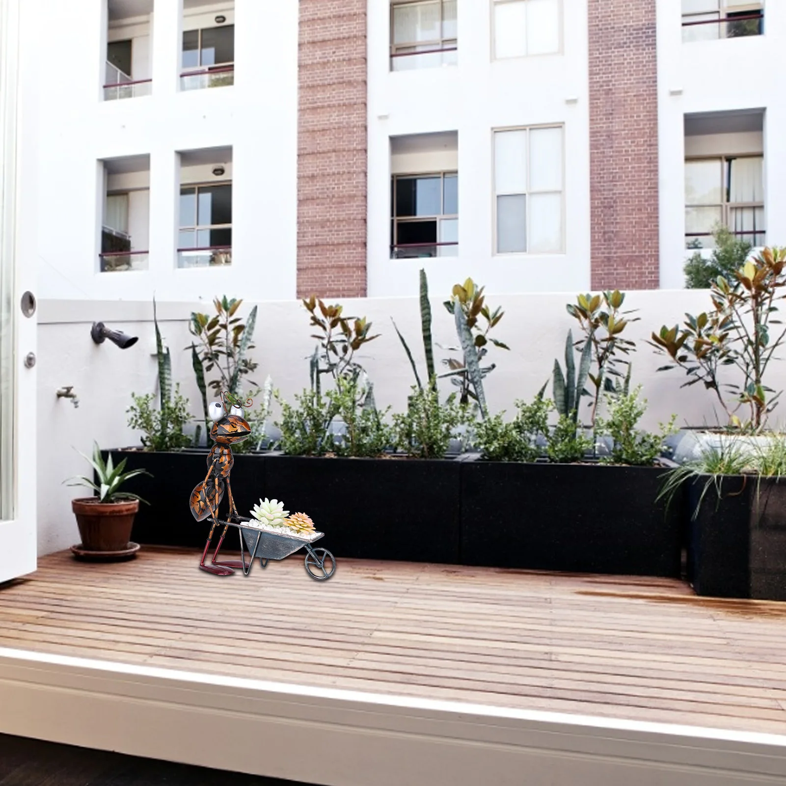 

3 Styles Iron Metal Ant Statue Patio Pismire Sculpture Flower Pot With Removable Bucket Home Decoration