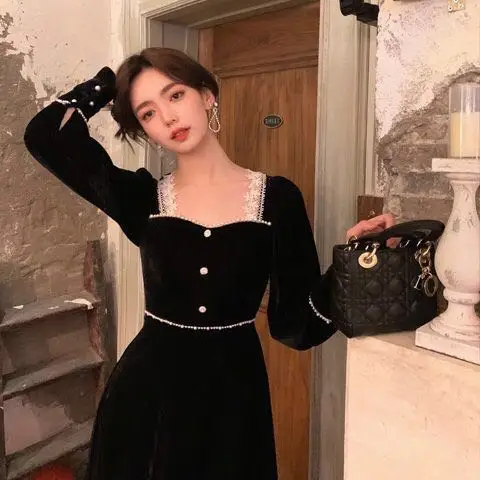 

Retro Slim Waist Slim Black Long Sleeve Square Collar Velvet Dress For Women Autumn Winter