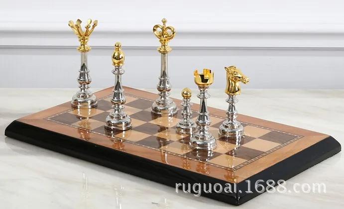 

Chess wine rack living room study decoration decoration Chinese style European classical model room chess board wine rack