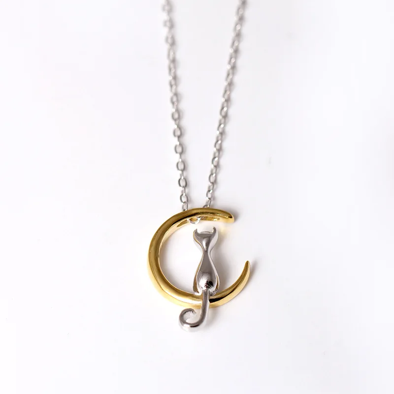 Кулон в виде Луны и милой кошки серебряного цвета с цепочкой кошка животное