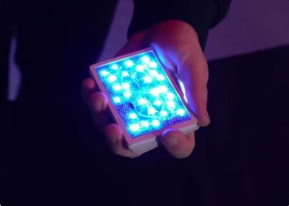 

2020 Light Card By Wonder Makers- 2020 Magic Tricks