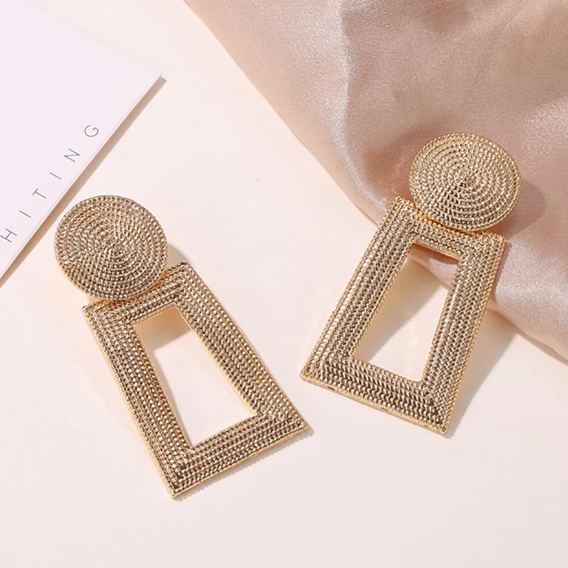 01 gold Модные массивные серьги-капли для женщин, массивные большие геометрические металлические серьги, Женские Висячие серьги, современные ювелирные изделия - Окраска металла: 01 gold