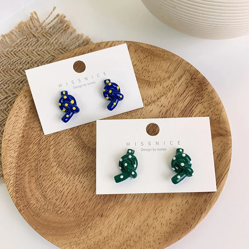 

Origin Summer Temperament Twist Rope Tie Enamel Dangle Earring for Women Girls Handmade Polka Dot Fashion Earring Jewellery