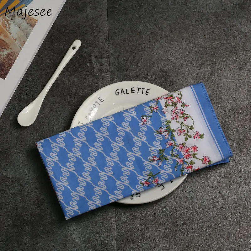 Handkerchiefs Women Kawaii Simple Classic Pocket Square Floral Printed Elegant Vintage Leisure Fashion Womens Chic New Females