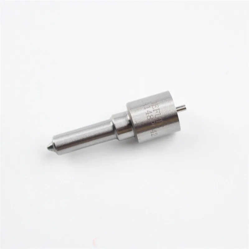 

EIKRC DSLA148P042/DSLA150P143/DSLA155P278/DSLA155P014/DSLA150P220 Diesel fuel spray engine Injector Nozzles with high quality