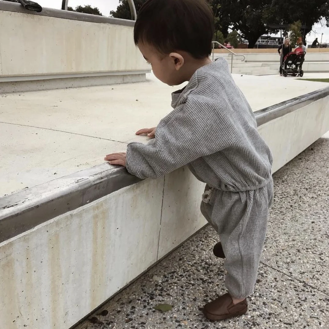 

2021 spring new children's casual long-sleeved t-cotton baby pp pants threaded harem pants baby suit