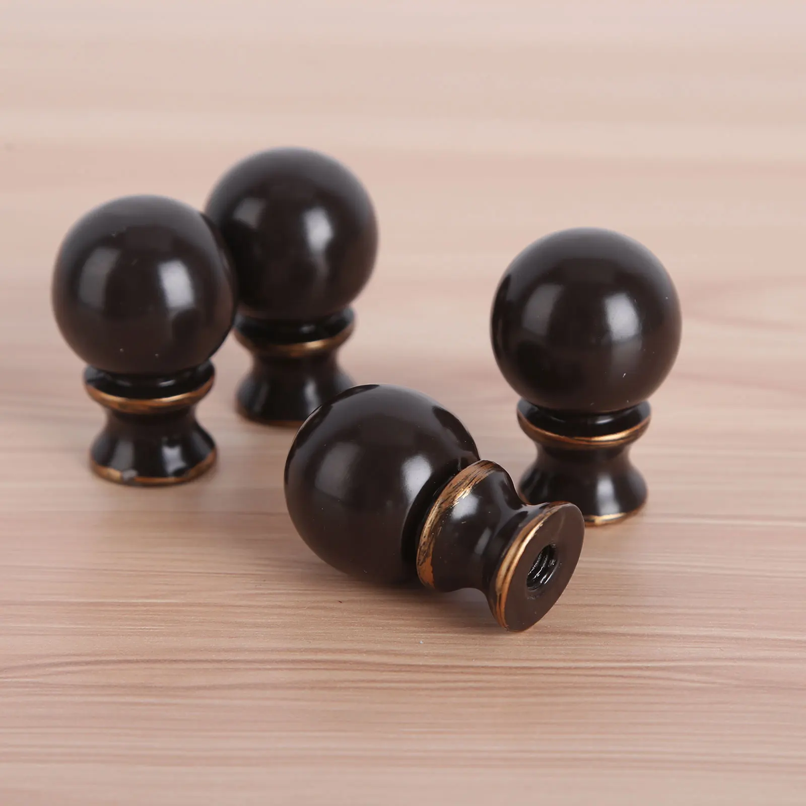 

4Pcs Chandelier Hanging Head Table Lamp Lights Hanger Crafts Round Shaped Desk Lamps Decorations Heads DIY Lighting Accessories