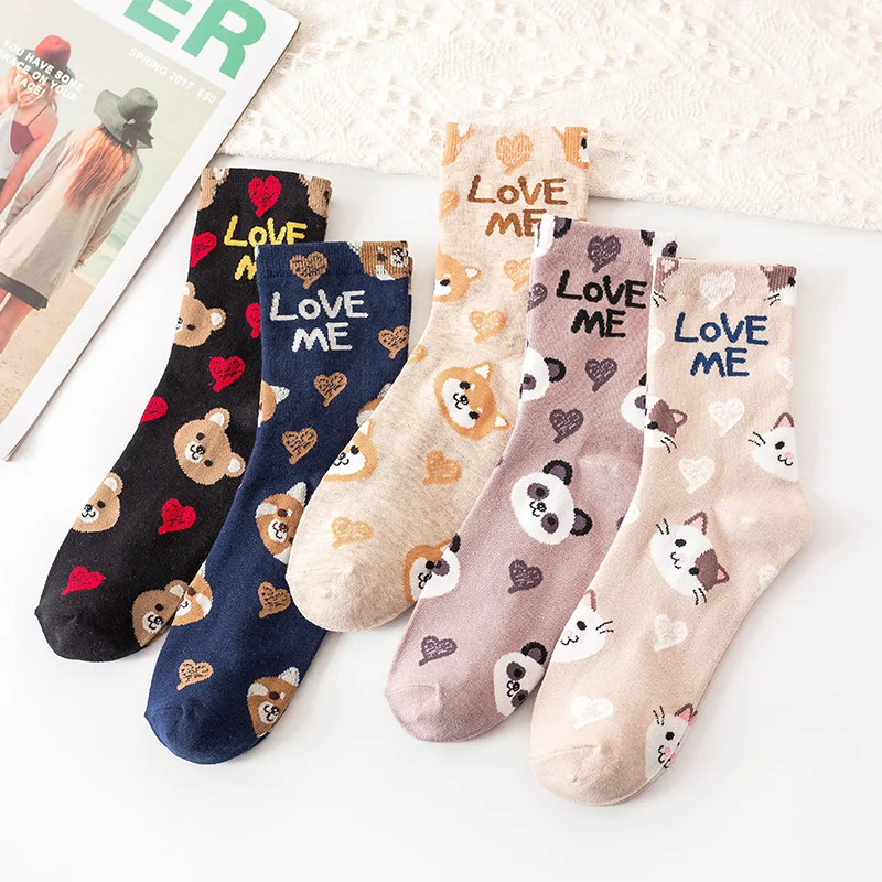 

English alphabet red panda cartoon socks female love tide lovely female socks in tube