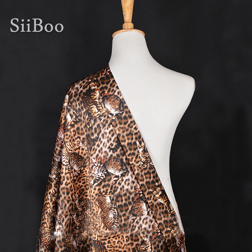 Коричневая шелковая ткань в американском стиле с леопардовым принтом из