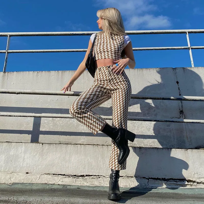 

Plaid Women's Tracksuit Stragiht Pants And Crop Tank Top Fashion 2021 Y2k Vest Trouser Suits Two Piece Set Female Outfit Capris