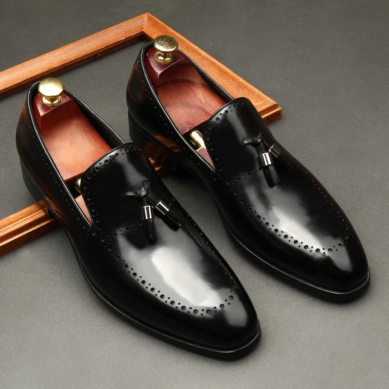 

Tassel Men Dress Shoes Gentleman Brogue Style Paty Leather Wedding Shoes Men Flats Luxury Genuine Leather Oxfords Formal Shoes