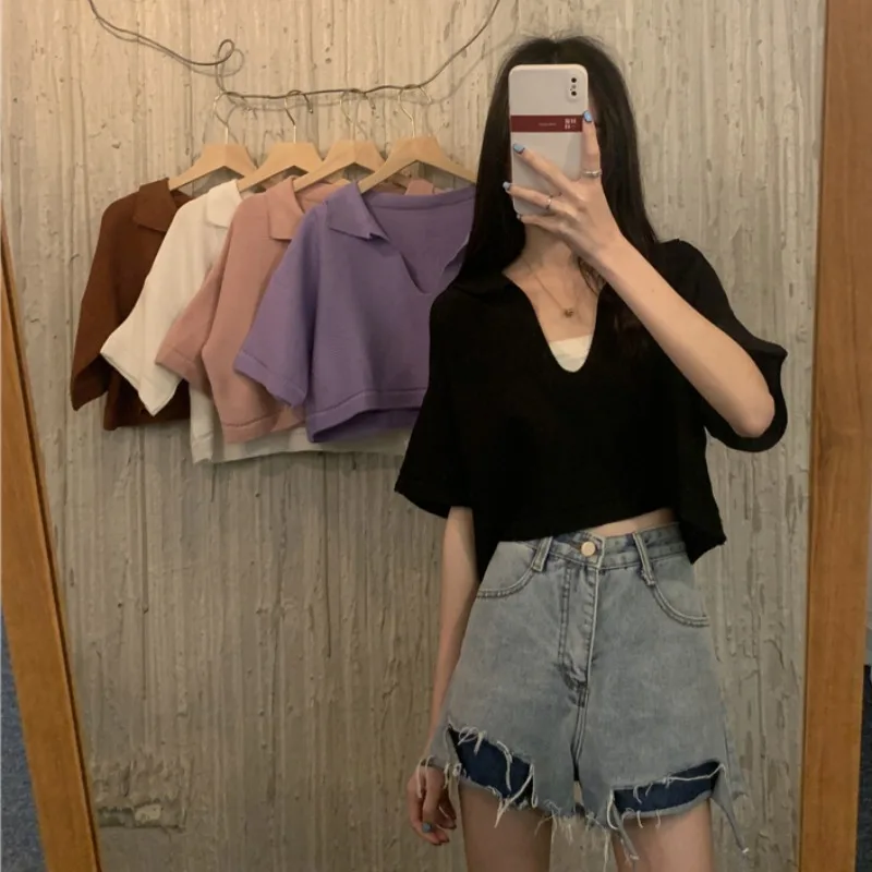 Короткий топ в стиле ретро с V образным вырезом женский летний облегающий