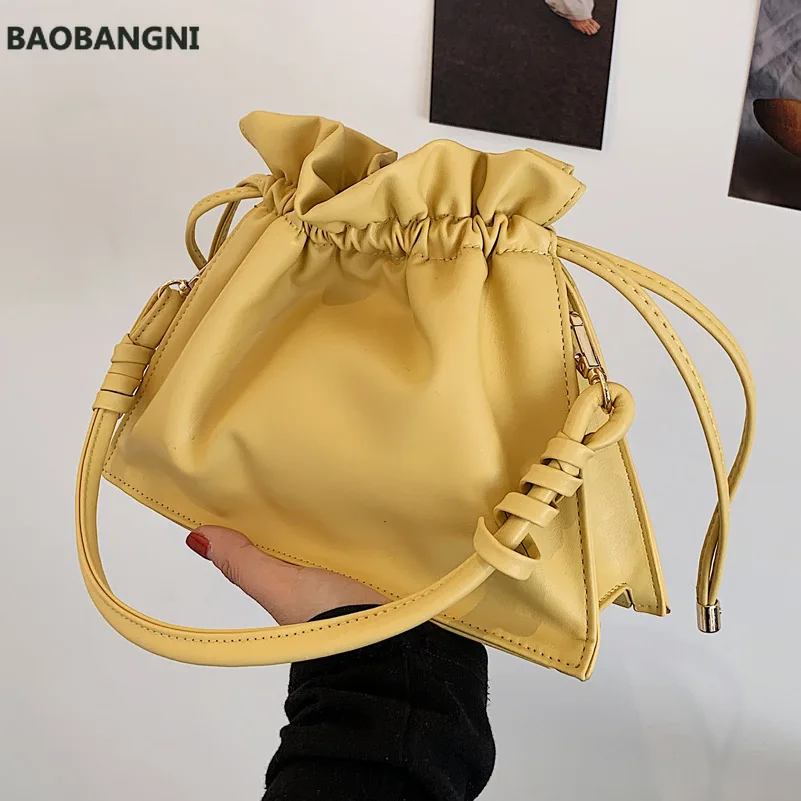Summer High-quality Portable Bucket Bag New Trendy Messenger Bag Wild Simple Shoulder Bag Female