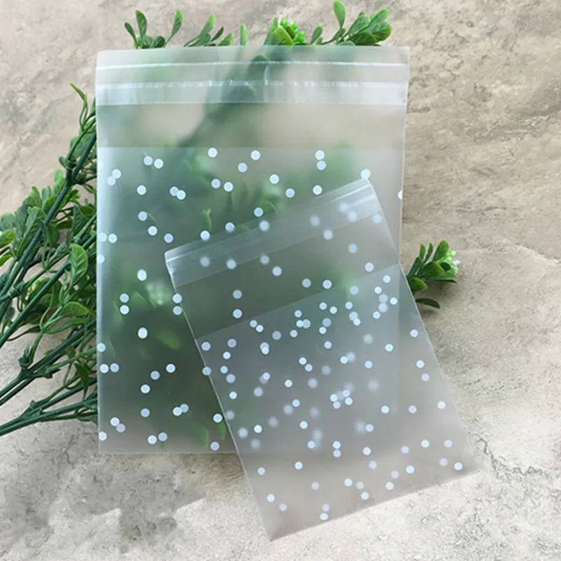 

100pcs Plastic Transparent Cellophane Polka Dot Candy Cookie Gift Bag with DIY Self Adhesive Pouch Wedding Birthday Party