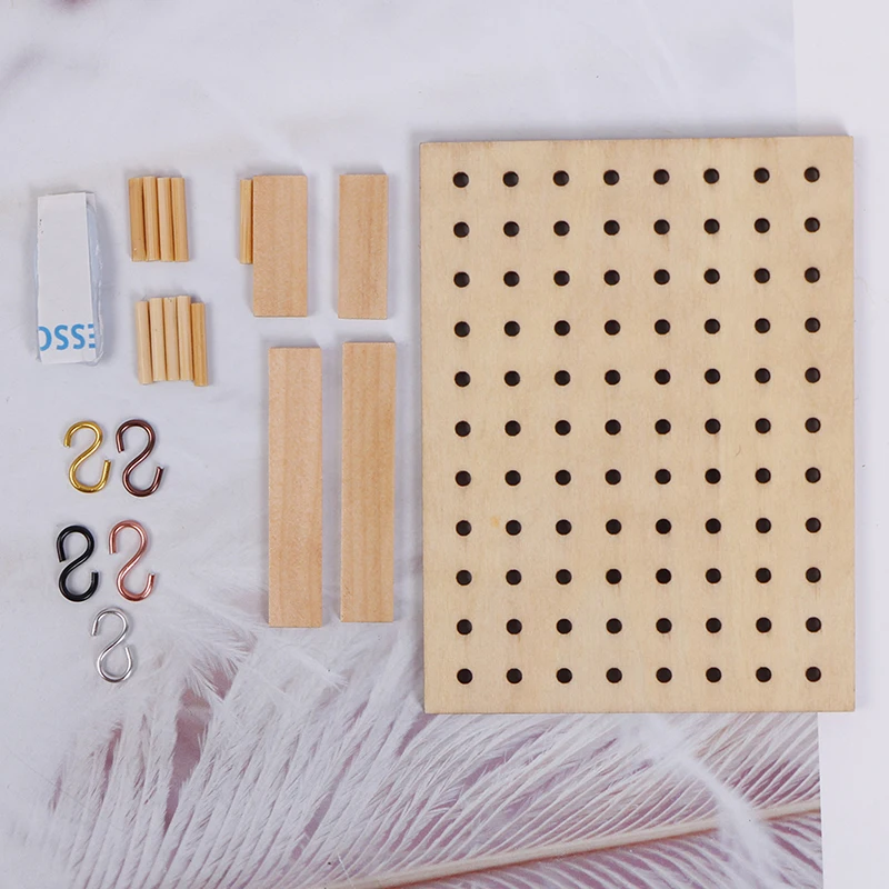 

1 Set 1:12 Dollhouse Miniature Wooden Hole Board Storage Rack Furniture Accessories Doll House Toys for Children