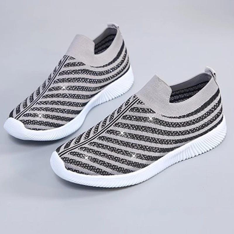 

Women Autumn Casual Shoes Plus Size Shallow Mesh Breathable Flat Shoes Striped Plaid Laides New Slip On Shoes