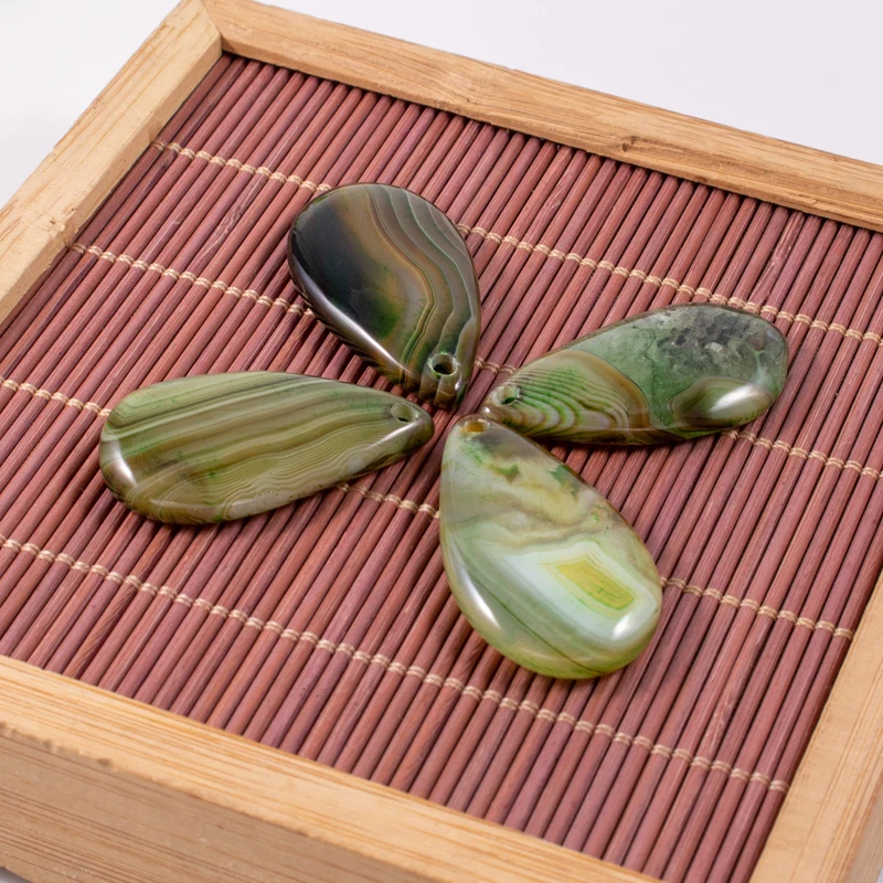 

Fubaoying Dragon Vein Agates Blue Pendant Necklace Natural Necklace Stone Charms For Jewelry Making Designer