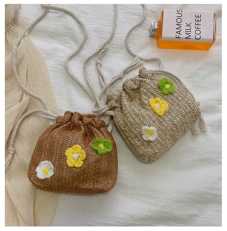 Женская Плетеная соломенная сумка с клапаном женские тканые цветок на плечо
