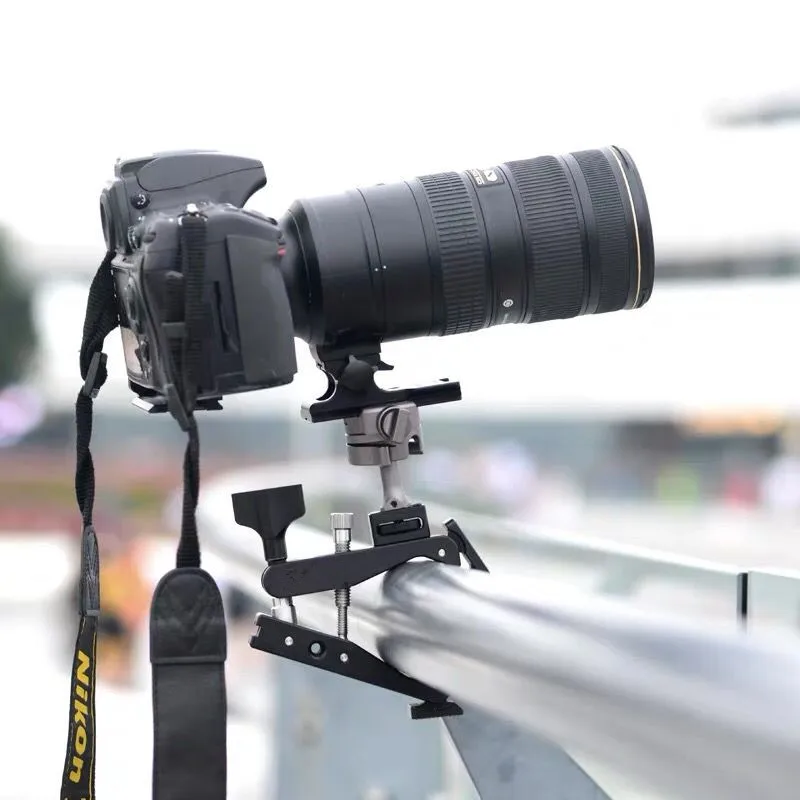 Металлический поворотный кронштейн с зажимом крабом для камеры студисветильник