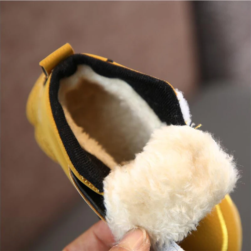 Ботинки детские зимние на мягкой подошве Нескользящие с плюшевой подкладкой |