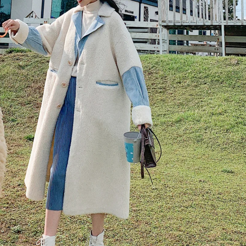 

SONDR 2020 Winter New Fashion Design Sense Denim Stitching Lamb Wool Coat able Quality Warm Women's Retro Style Loose Long Coat
