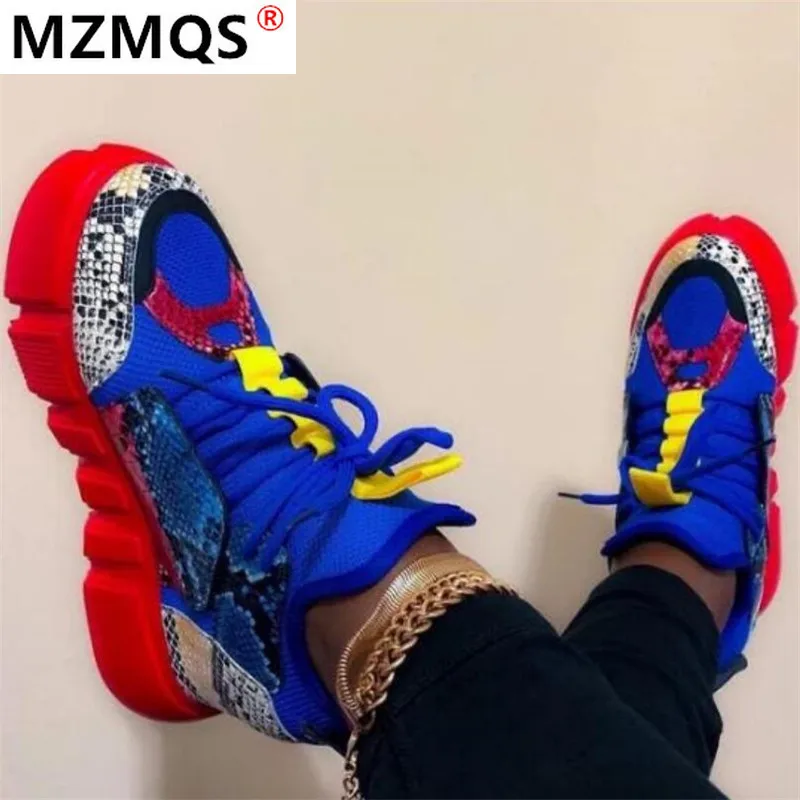 Женские кроссовки на платформе разноцветные плоской подошве повседневная обувь