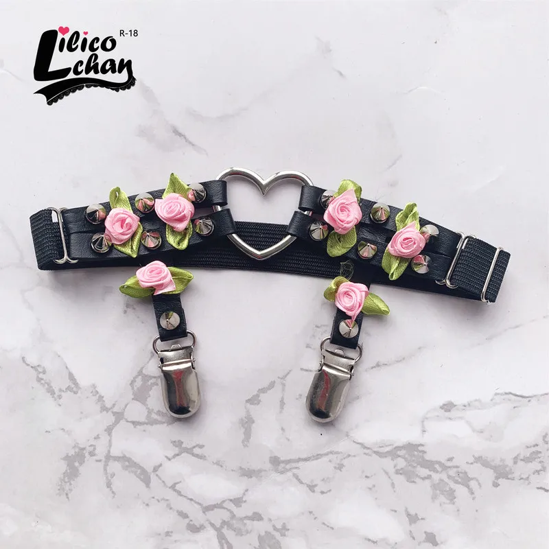 A Pair HEAVEN'S ROSE Punk Garter Belt Rivets Leg Ring Thigh Harness Heart Black PU Leather Vintage Suspenders Women Body Jewelry