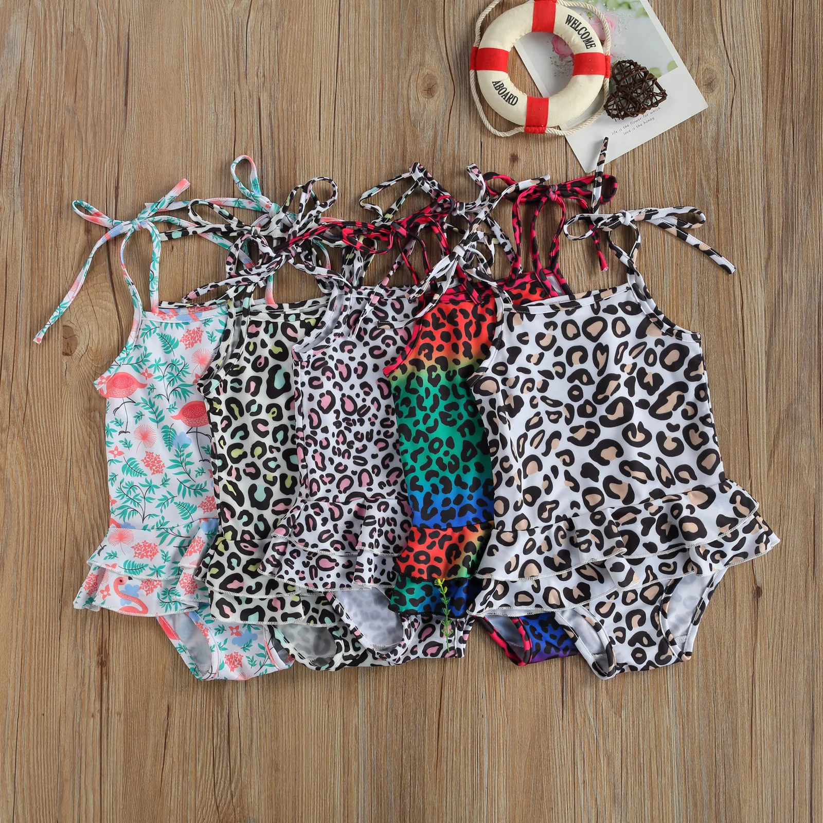 5 видов стилей для маленьких девочек Цельный купальник летние детские футболки с