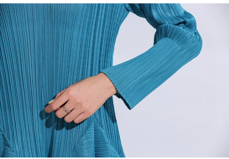 Changpleat Весенние новые женские платья Miyak плиссированные модные однотонные с o-образным вырезом солидные Большие размеры с длинным рукавом женское платье D8980