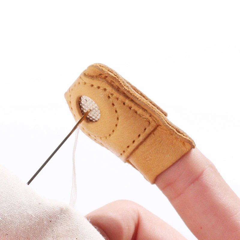 

1pcs Leather Coin Thimble Soft Artificial Sheepskin Needlework Finger Cover Tip Quilting Thimble Sleeve Handmade Sewing Tools