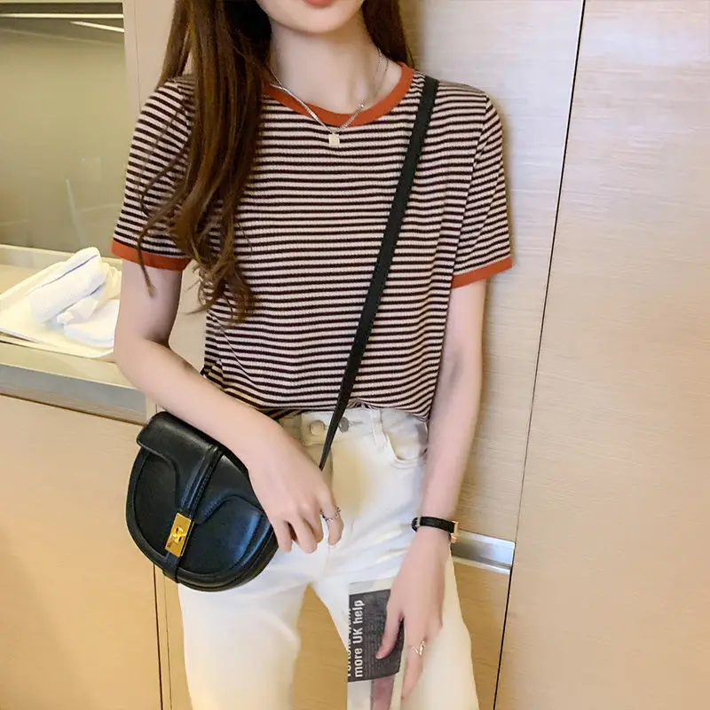 

Short sleeve women's 2021 new T-shirt top and bottom shirt female student loose Half Sleeve Striped T-shirt