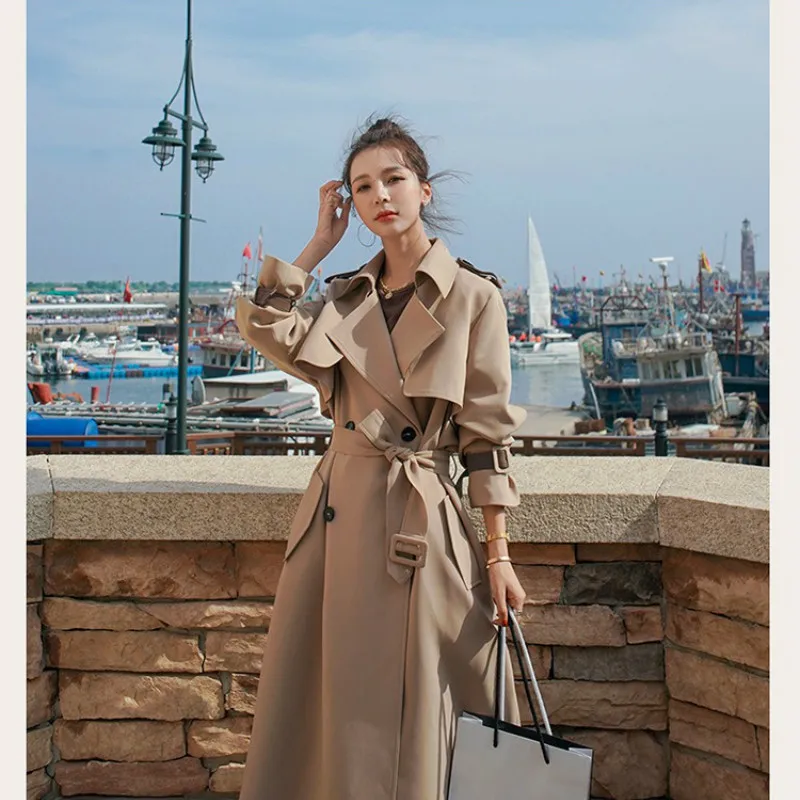 

Fall 2020 new fashion women's windbreaker British style full-sleeved lapel collar loose, elegant and stable with belt