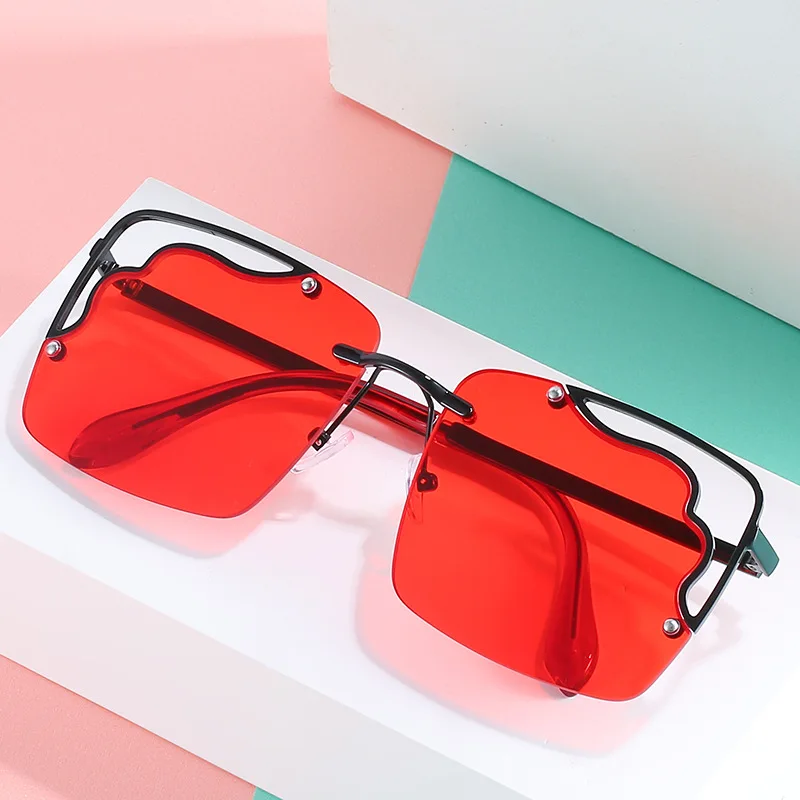 Новинка 2021 индивидуальные очки с отверстиями Квадратные Солнцезащитные модные