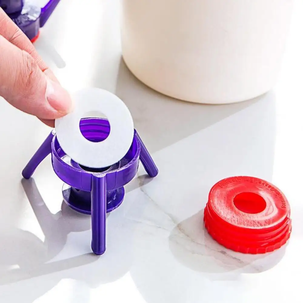 

6Pcs Toss It Bottle Cap Stand Kit Plastic Bottle Holder Useful Sets Flip-it Caps Inverted Cover Shampoo Bracket Leakproof V3O9