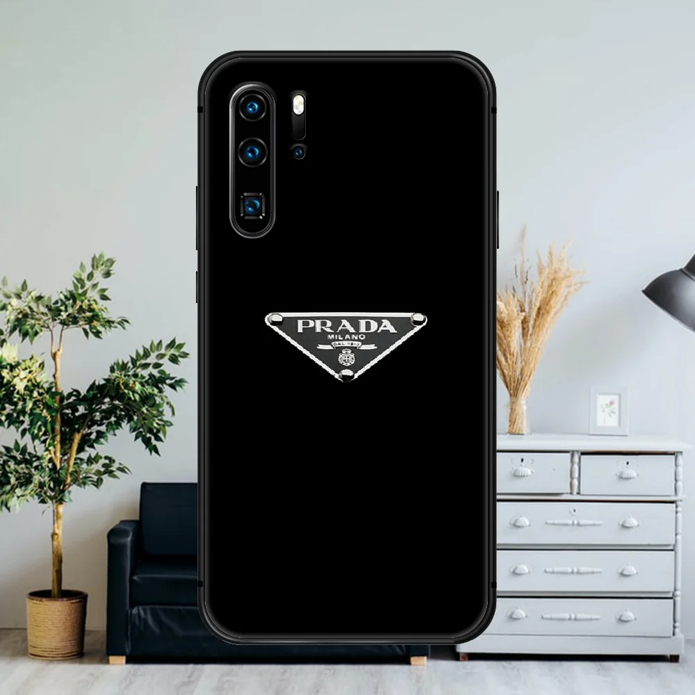 

Italy luxury Brand Fashion Phone Case For Huawei P Mate Smart 10 20 30 40 Lite Z 2019 Pro black Etui 3D Funda Soft Back Trend