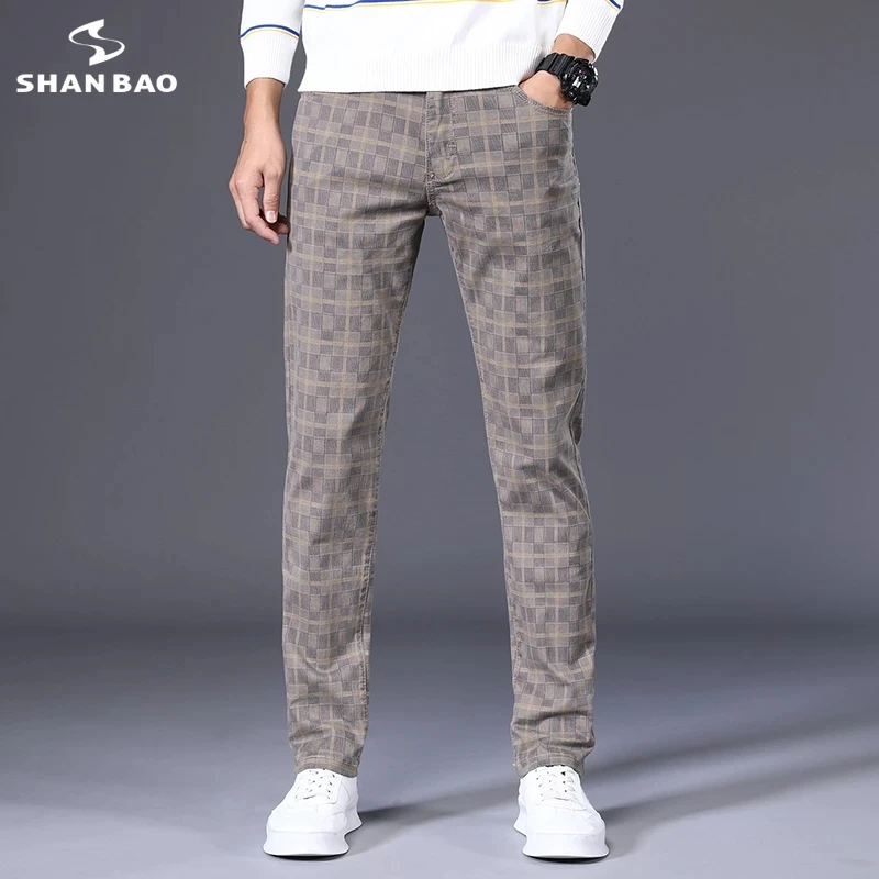 

Осень 2021 Новинка хлопковые Стрейчевые клетчатые брюки SHAN BAO классический стиль Молодежные мужские прямые повседневные брюки 6 цветов