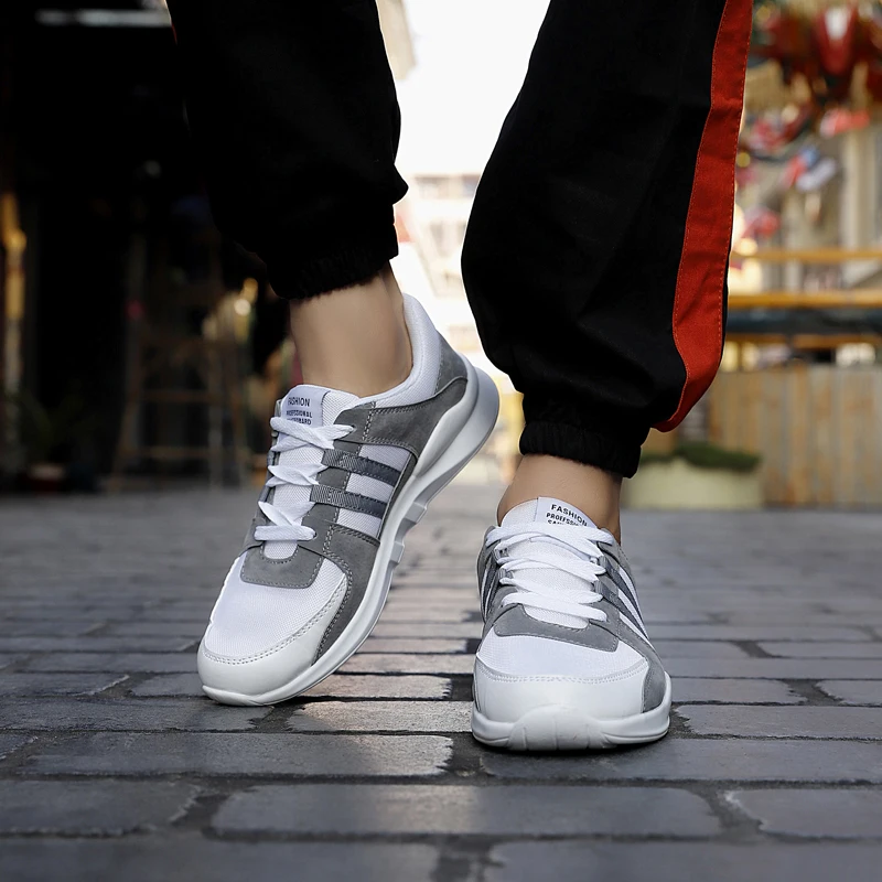 Мужские кроссовки для бега новинка 2018 стильные мужские спортивная обувь дышащая