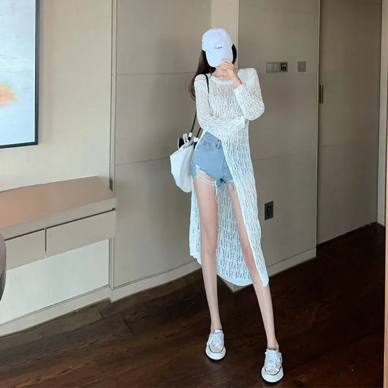

2021 summer new long cut-out thin knitwear sunscreen shirt women's design air conditioning shirt fashion