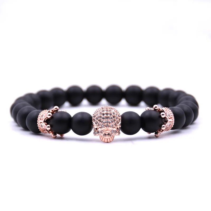 Мужской браслет из натуральных бусин на нитке с микрозакрепкой фианита Скелет