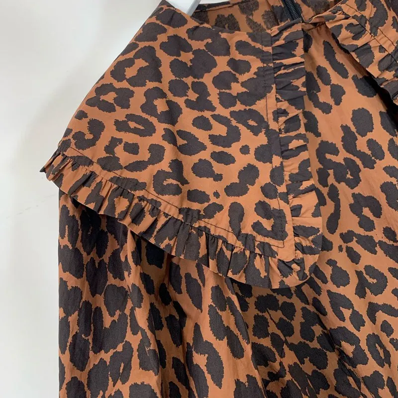 

2021 Early Spring New Retro Puff Sleeve Doll Collar Leopard Print Fashion All-match Dress Women